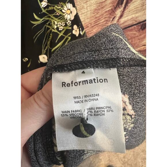 Reformation Fairway Floral Print Crepe Midi Dress Black Floral Flowers Sz 4 NWOT - Picture 6 of 8